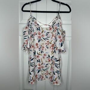Kaileigh - Size XXL - White Floral Cold-Shoulder Cami Top